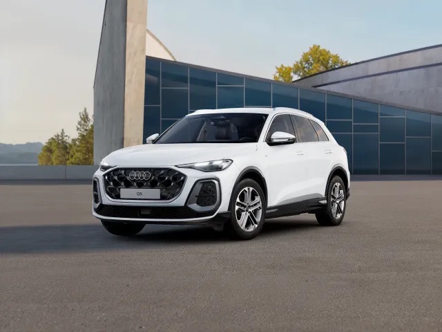 Nowe Audi Q5 TFSI 204 KM S tronic S line Glacier White wyprzedaż salon Warszawa